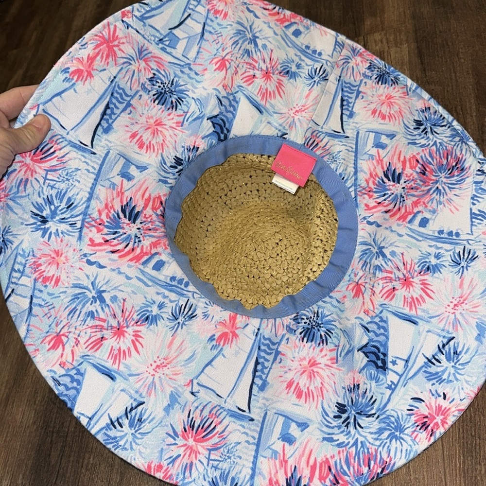 EUC Lilly Pulitzer Floppy Straw Sun Beach Hat in Sea‎ to Shining Sea - Picture 3 of 5